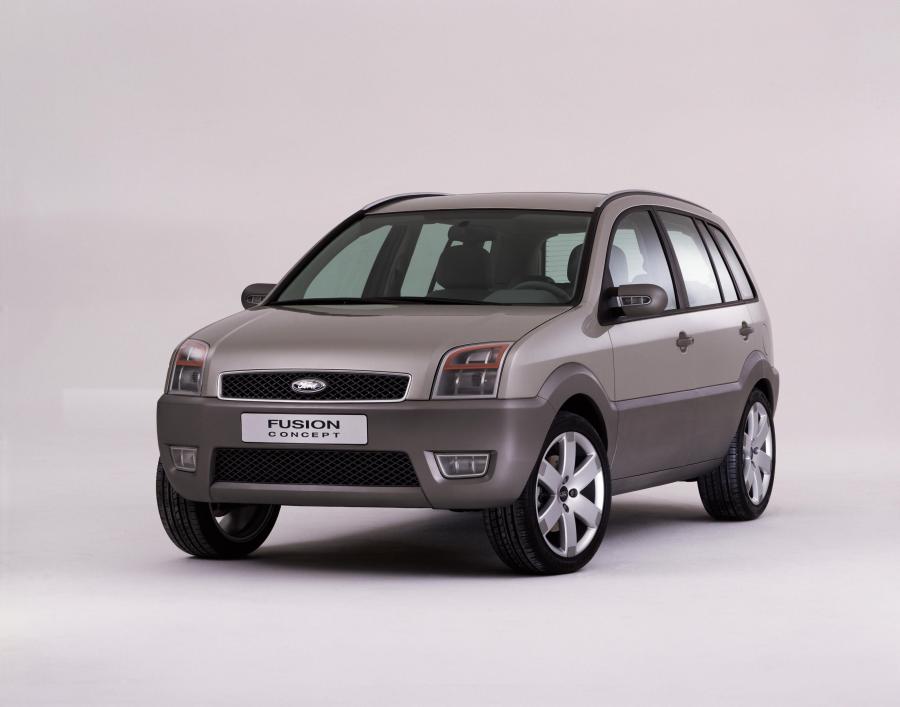  Ford Fusion Concept 2002 года  (фото 8 из 12)